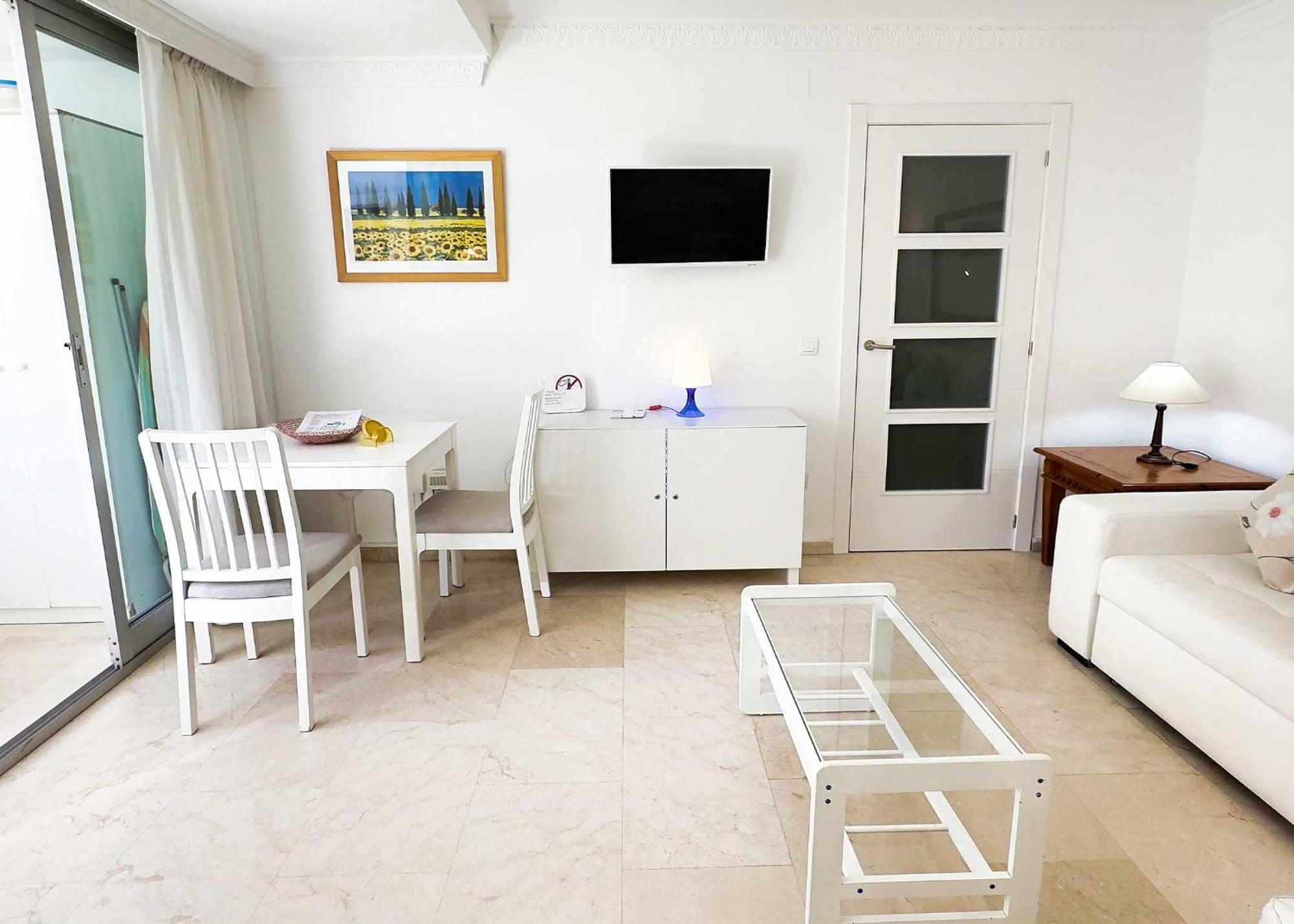 1 Bedroom Apartment Second Line Beach- Parque Marbella Building ภายนอก รูปภาพ